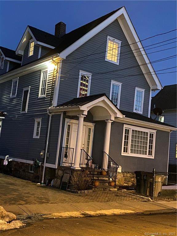 87 Stephen Street - Photo 1