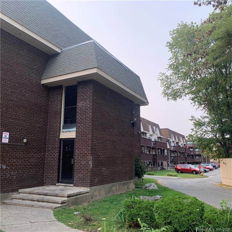 222 Bradley Avenue - Photo 1