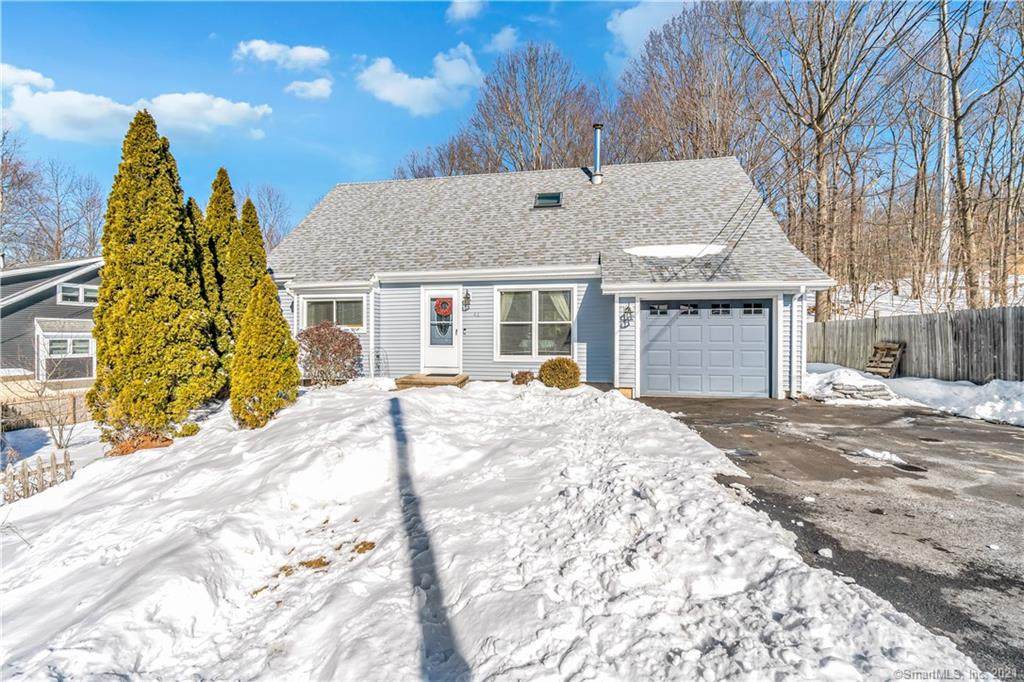 41 Simsberry Road - Photo 1