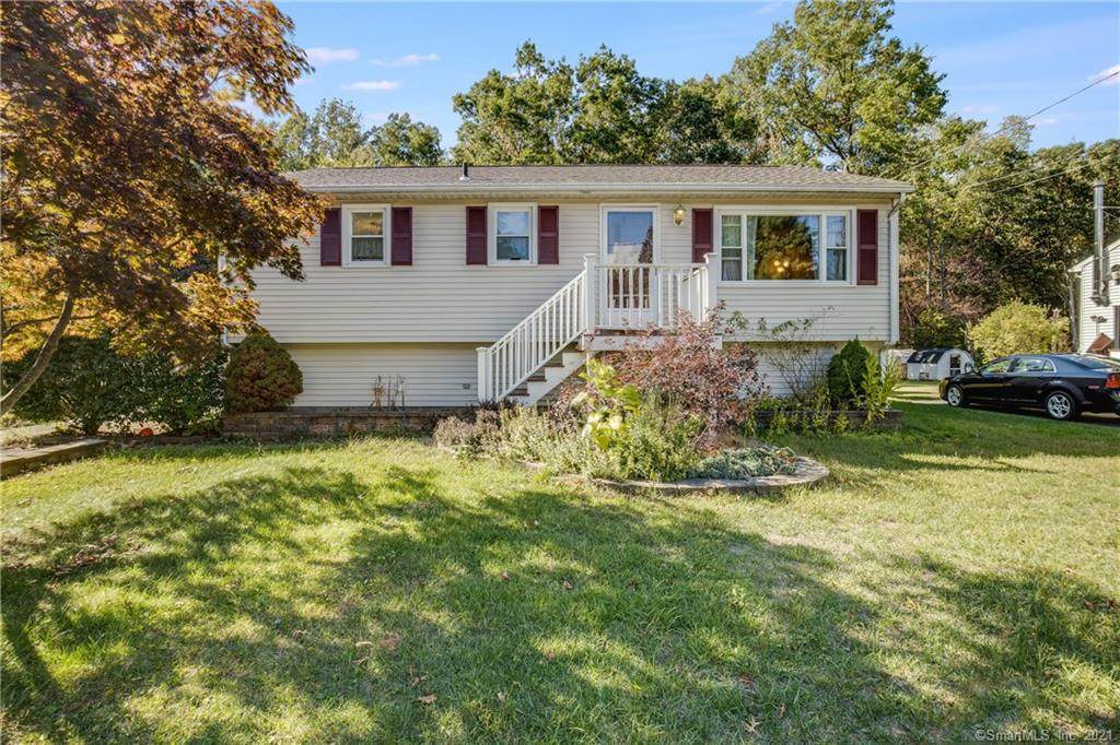 61 Cyrenius Avenue - Photo 1