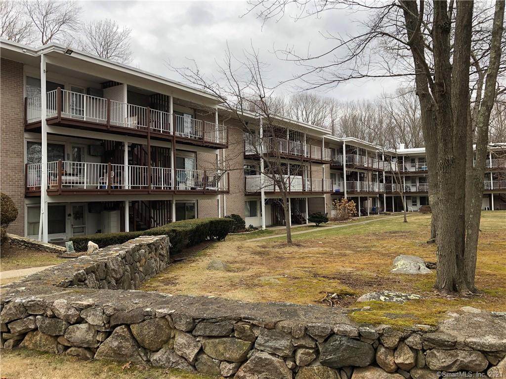 281 Gardner Avenue - Photo 1