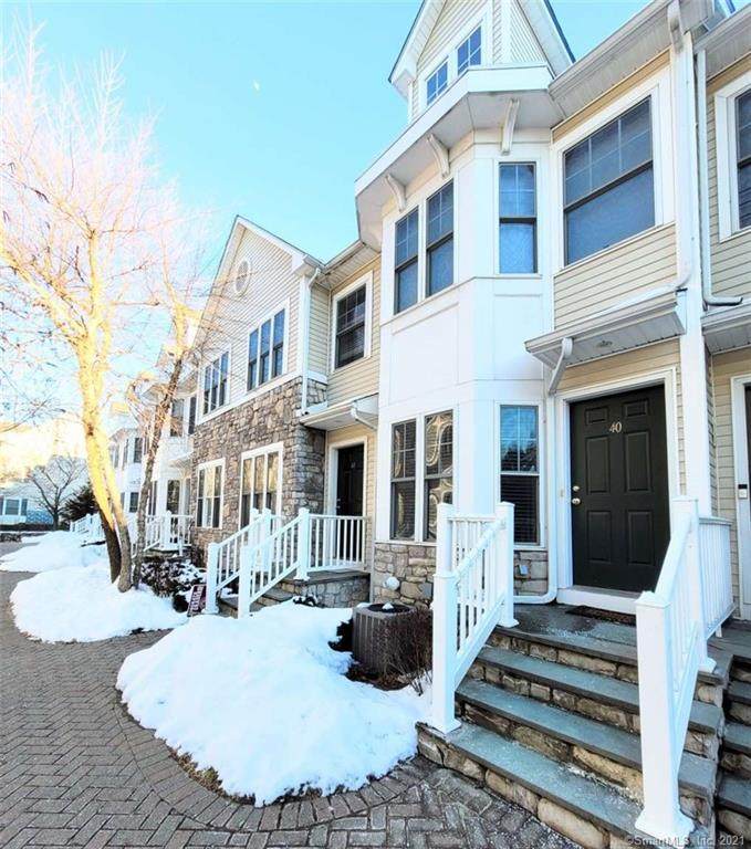 39 Maple Tree Avenue - Photo 1