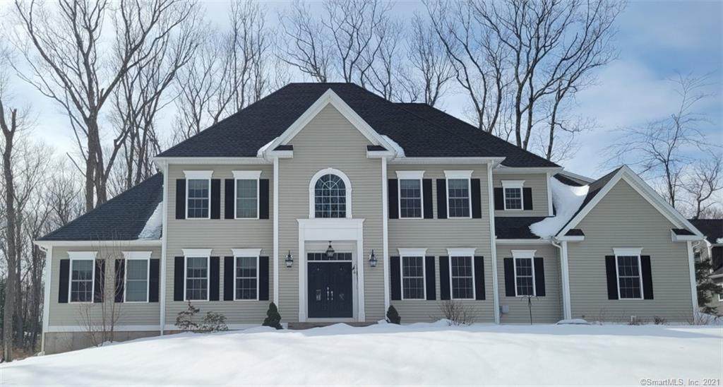 82 Fairway Ridge - Photo 1