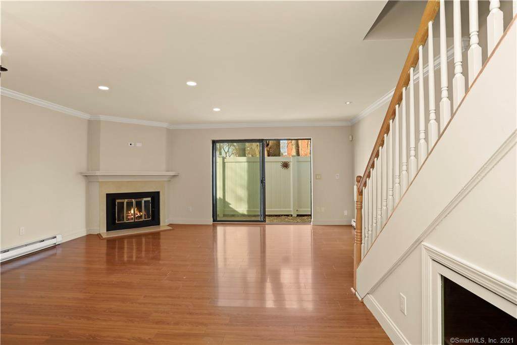30 De Bera Lane - Photo 1