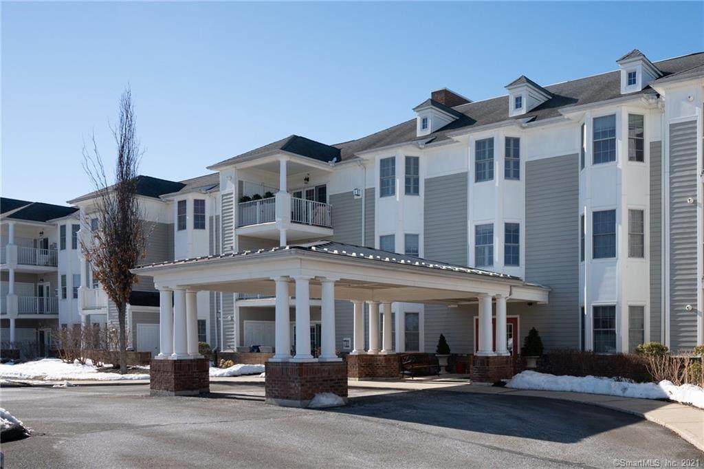 25 Cassandra Boulevard - Photo 1