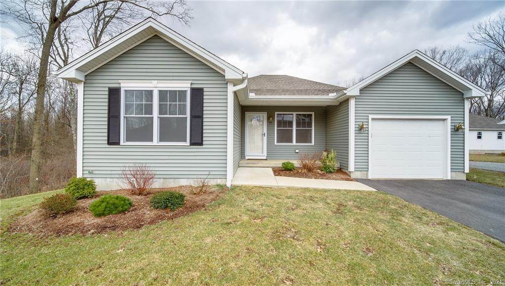 5 Hickory Trail - Photo 1