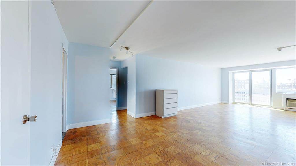 100 York Street - Photo 1