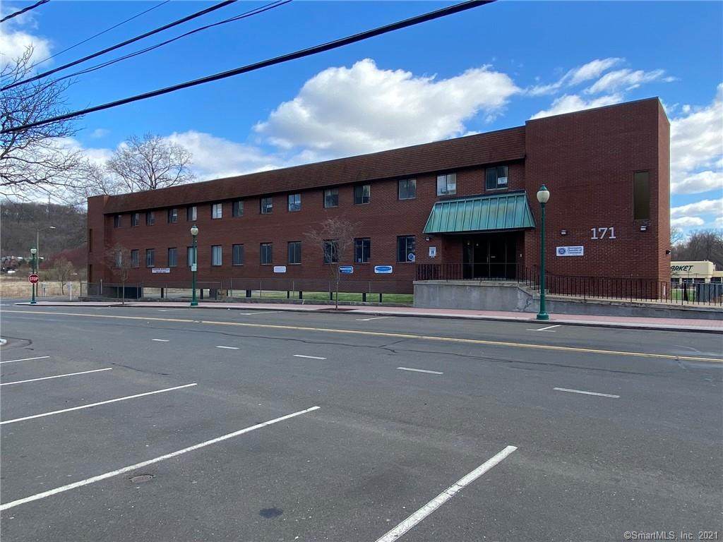 171 Market Square - Photo 1