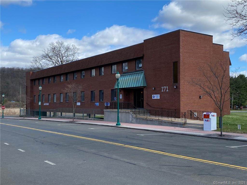 171 Market Square - Photo 1