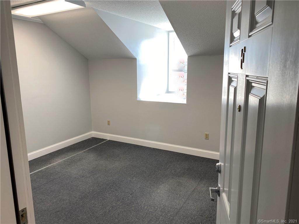 107 Fenn Road - Photo 1