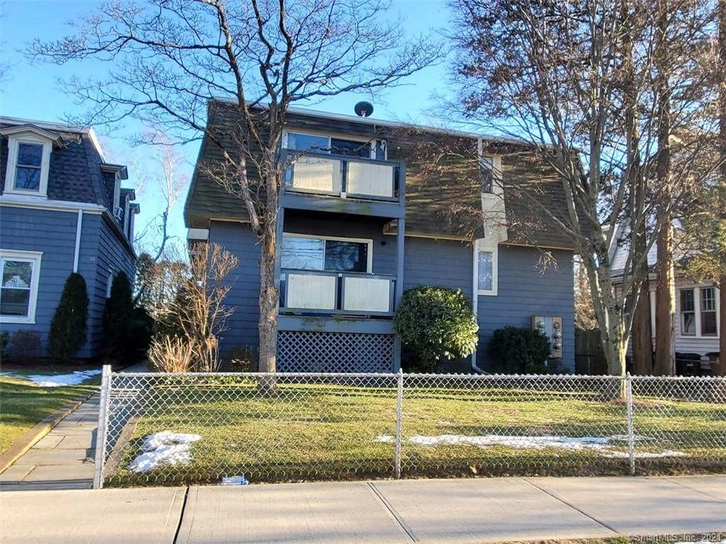 14 Forest Lawn Avenue - Photo 1