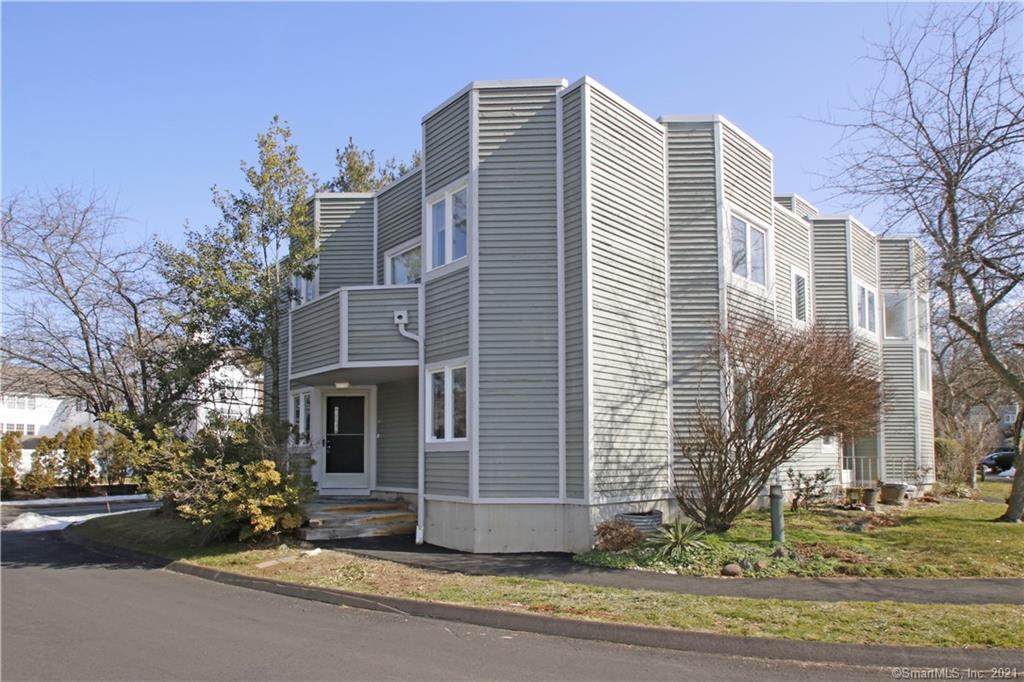 1412 Whitney Avenue - Photo 1