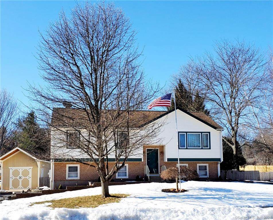 77 Daisy Circle - Photo 1