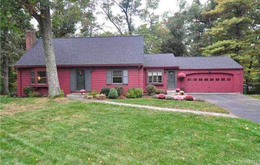 5 Beaverbrook Road - Photo 1