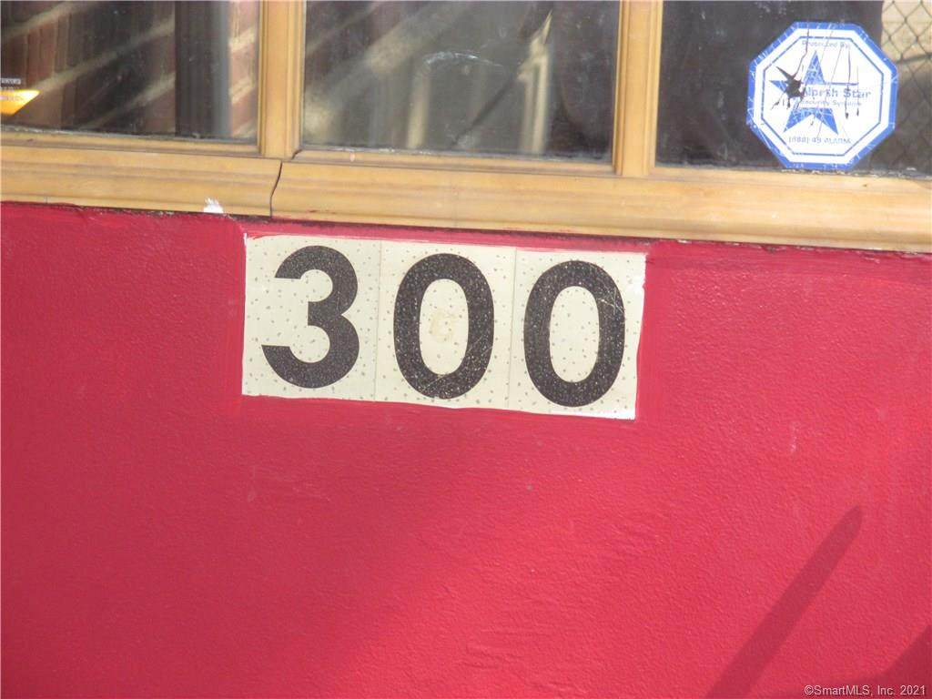 300 Bishop Bldg 94 - Photo 1