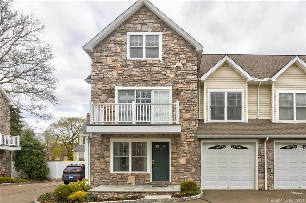 39 Maple Tree Avenue - Photo 1