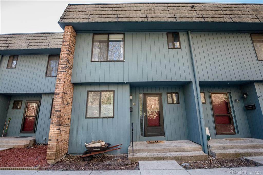 15 Debra Court - Photo 1