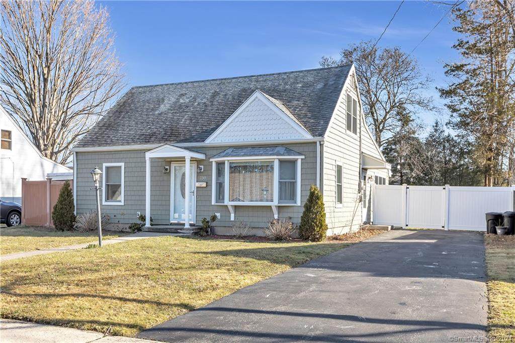 230 Albright Avenue - Photo 1