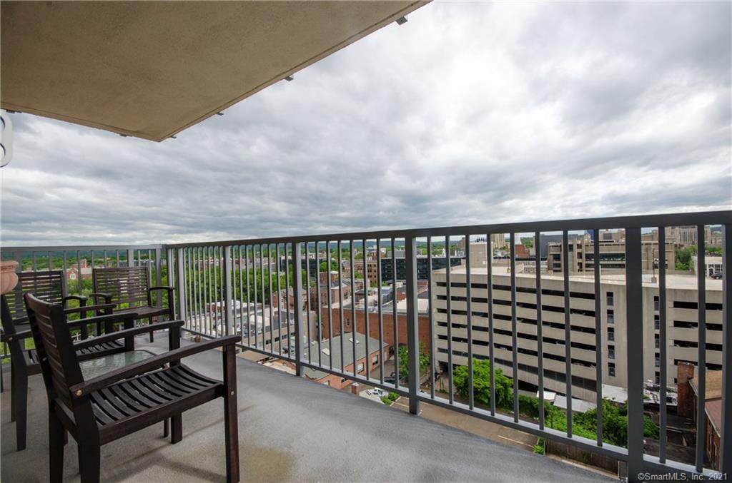 100 York Street - Photo 1