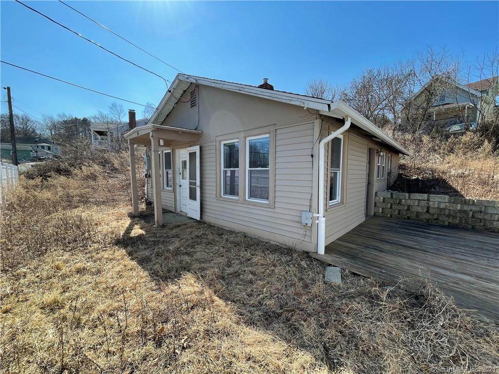 10 Charles Avenue - Photo 1