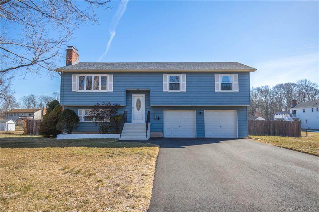 32 Depauw Circle - Photo 1