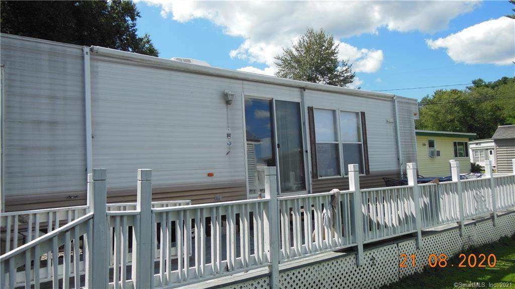 262 Shetucket Turnpike - Photo 1
