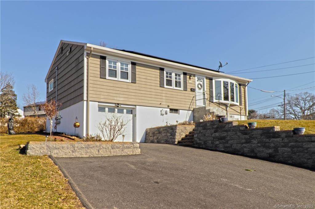 243 Beatrice Drive - Photo 1