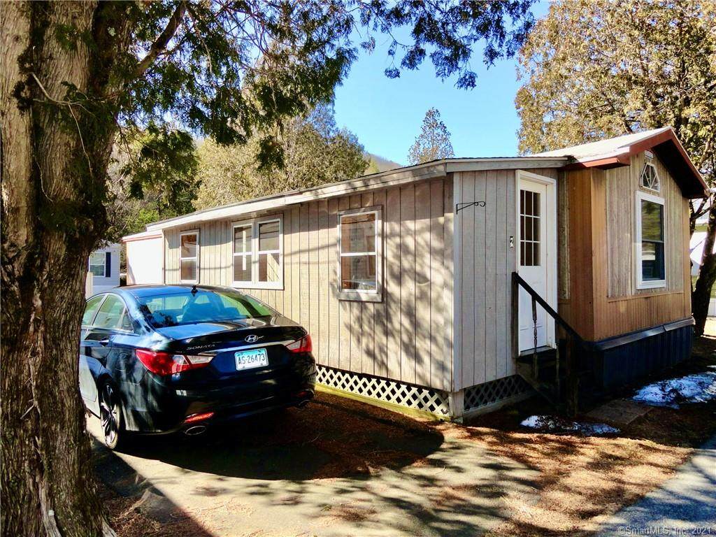 1847 Norfolk Road - Photo 1