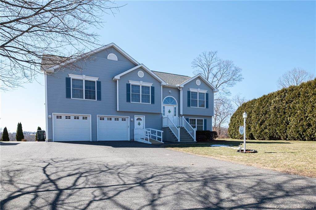 91 Earle Avenue - Photo 1