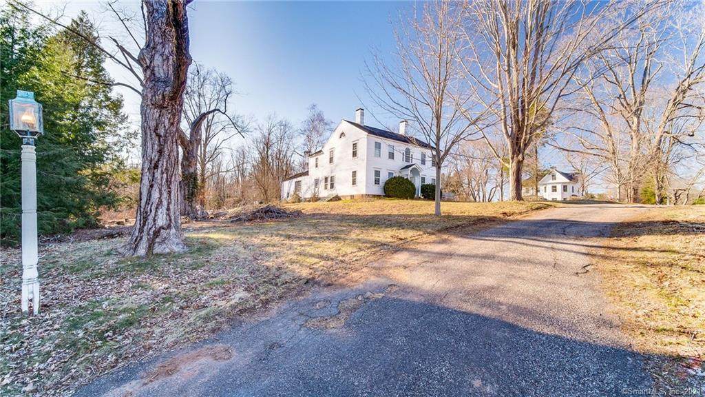 244 Maple Avenue - Photo 1