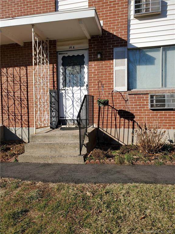 273 Queen Street - Photo 1