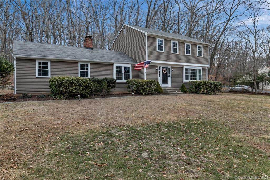 70 Fawn Brook Circle - Photo 1