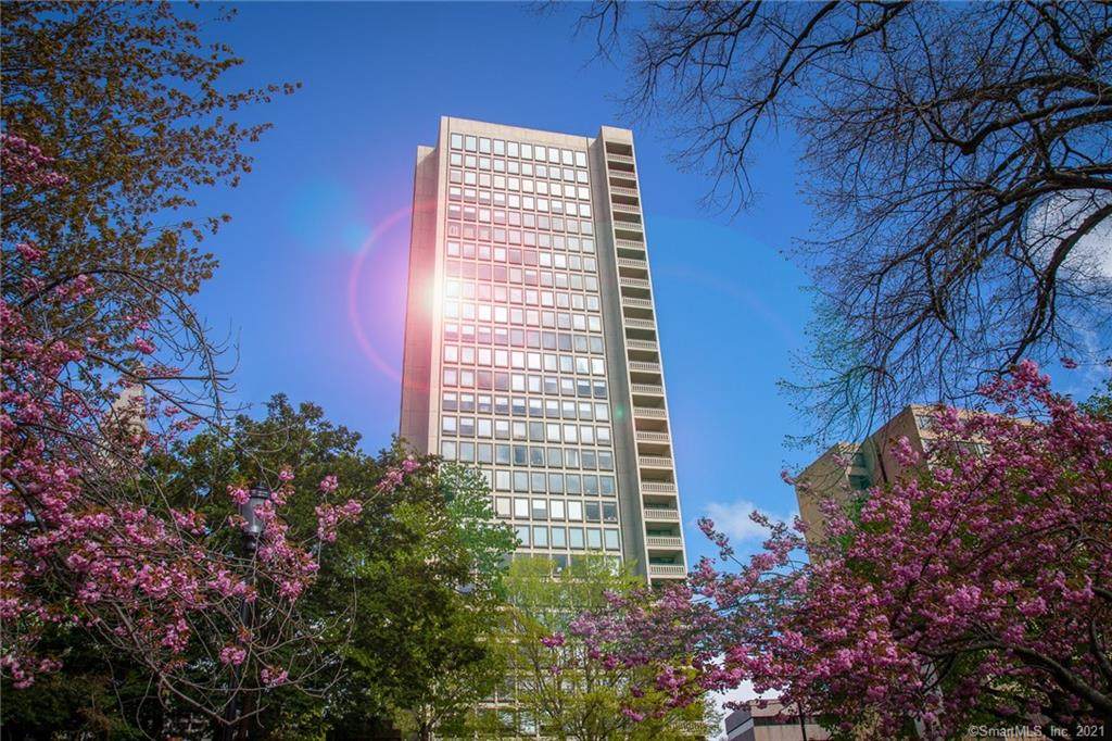1 Gold Street - Photo 1
