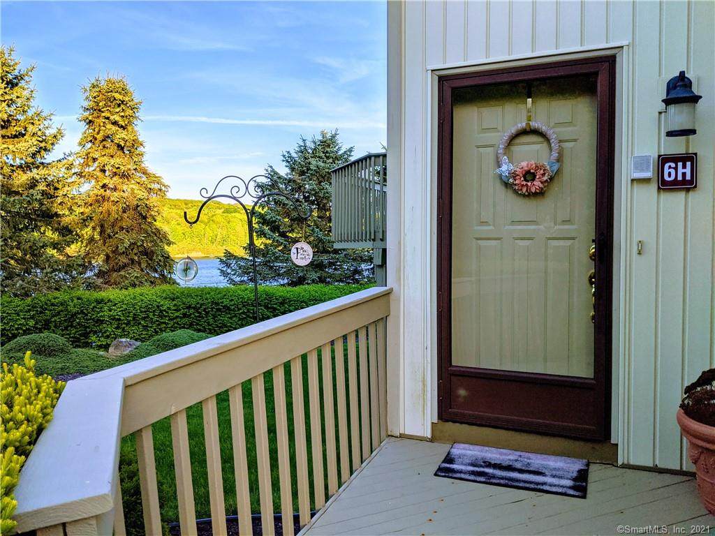 12 Spindle Hill Road - Photo 1