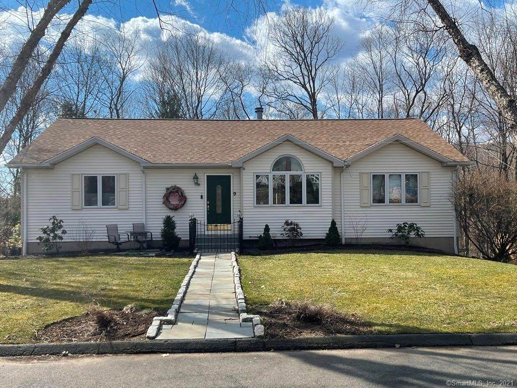 9 Monroe Street - Photo 1