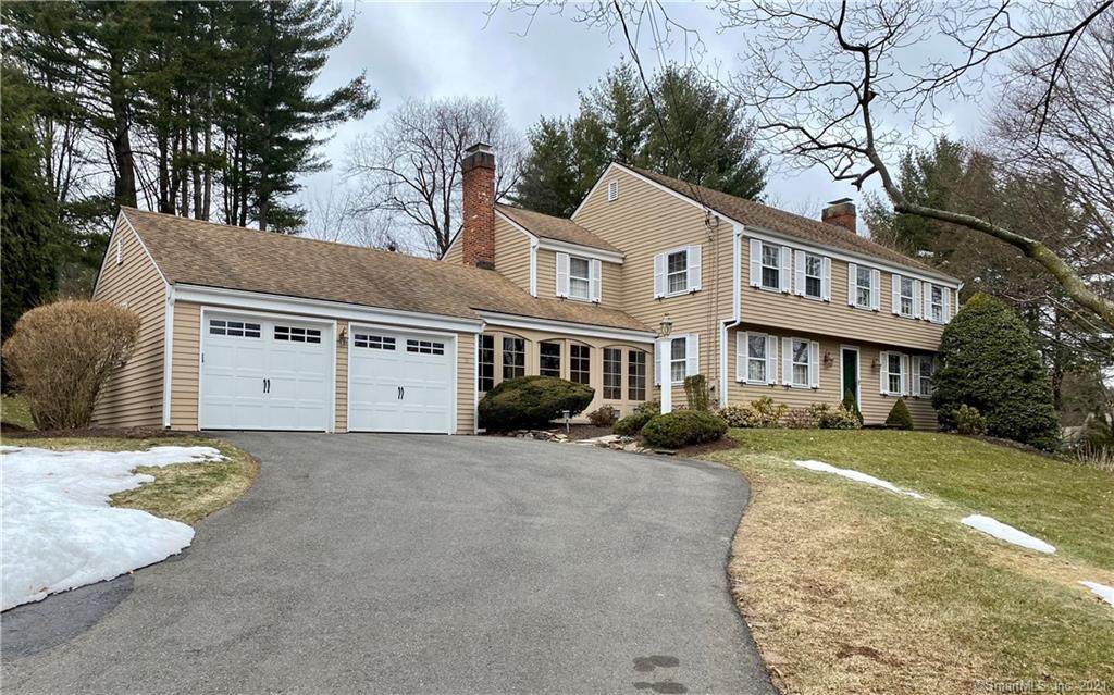 15 Claybar Drive - Photo 1