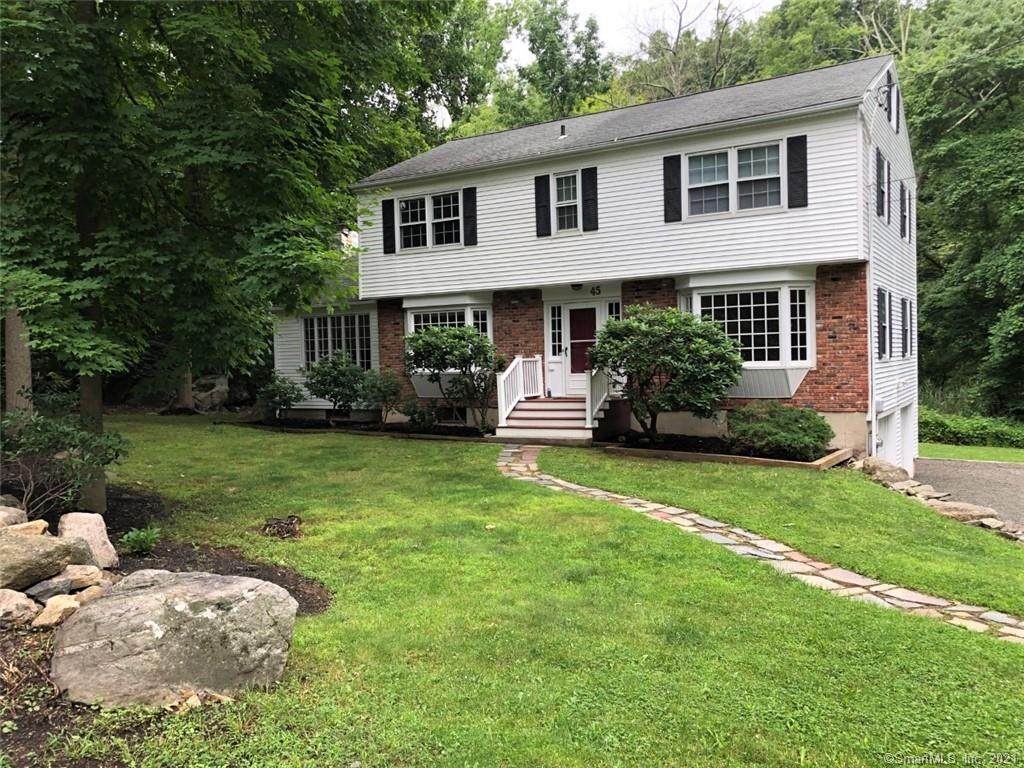45 Mamanasco Road - Photo 1