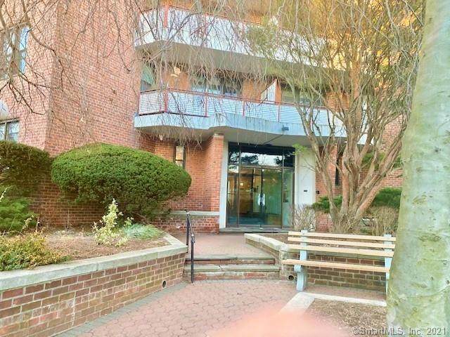 315 King Street - Photo 1