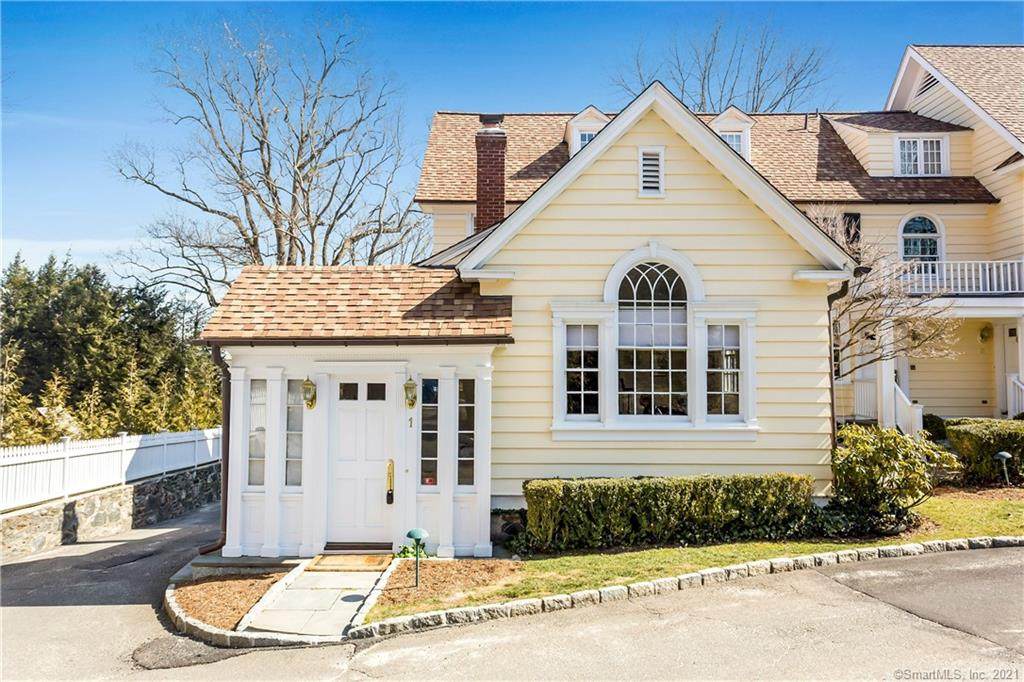 43 Maple Avenue - Photo 1