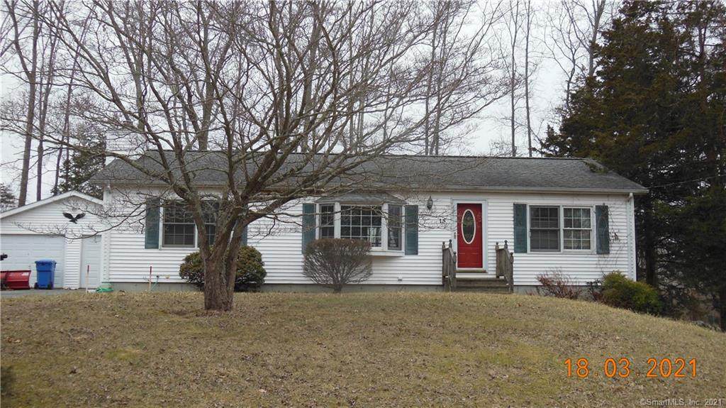 15 Oakwood Boulevard - Photo 1
