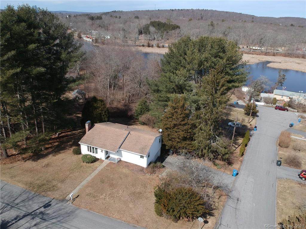 38 Arrowhead Drive - Photo 1
