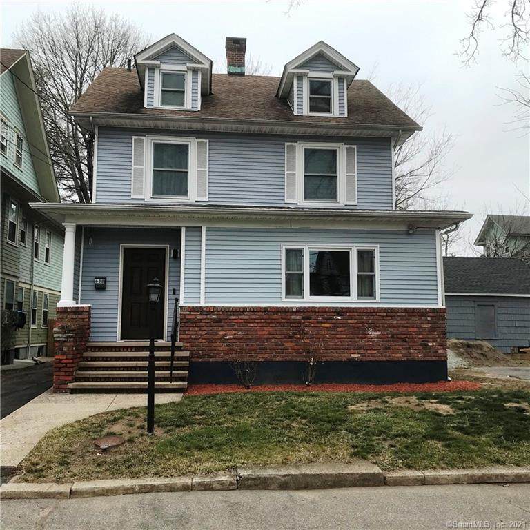 688 Wood Avenue - Photo 1