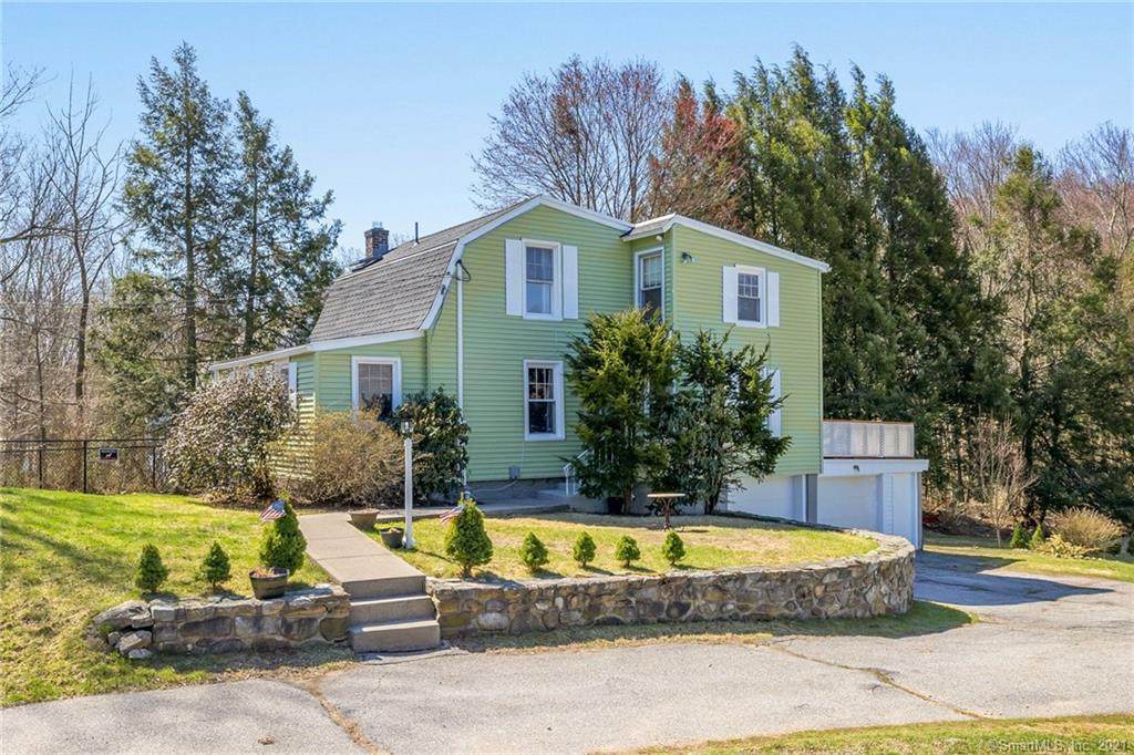 207 Watertown Road - Photo 1