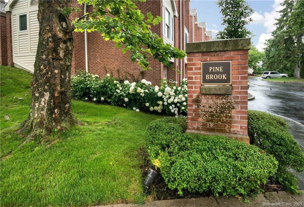 19 Pine Brook Lane - Photo 1