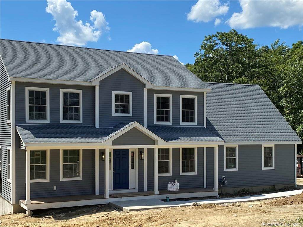 63 Daniels Avenue - Photo 1