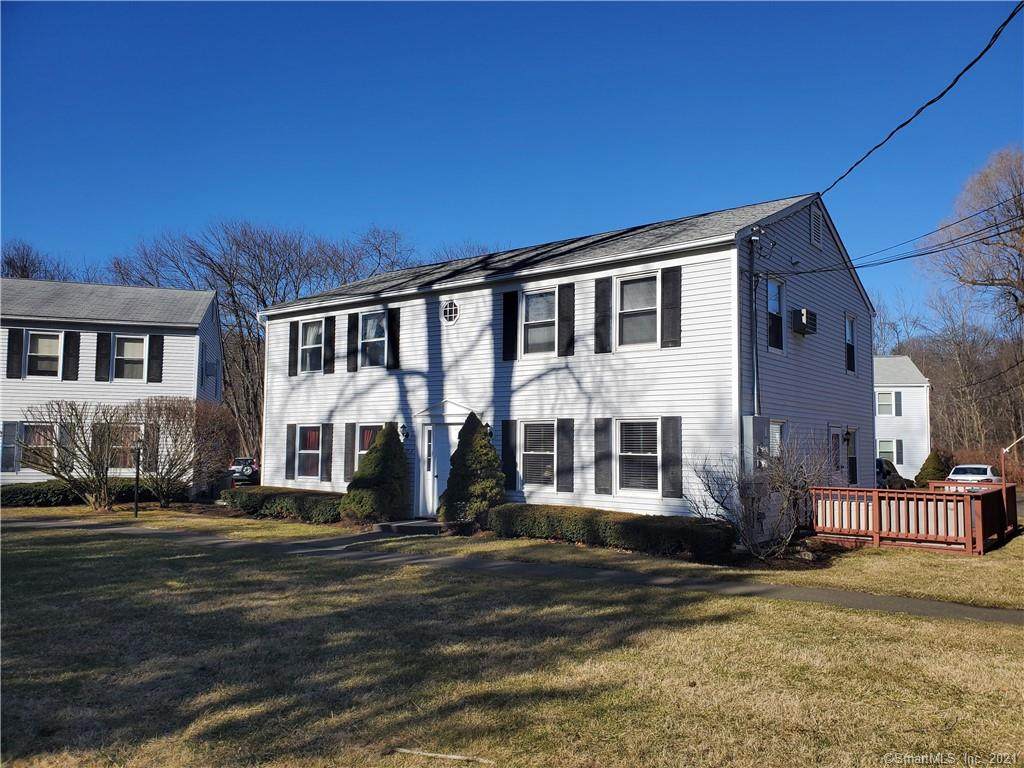 39 Plumtrees Road - Photo 1