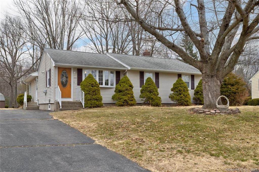 111 Johanna Circle - Photo 1