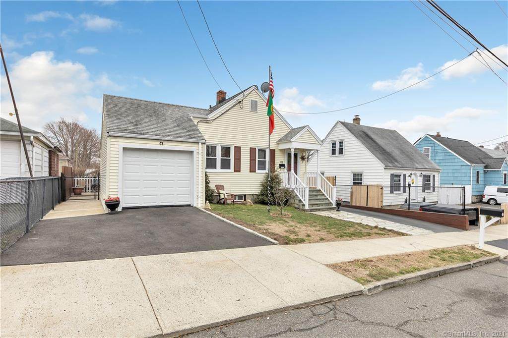 235 Harlem Avenue - Photo 1