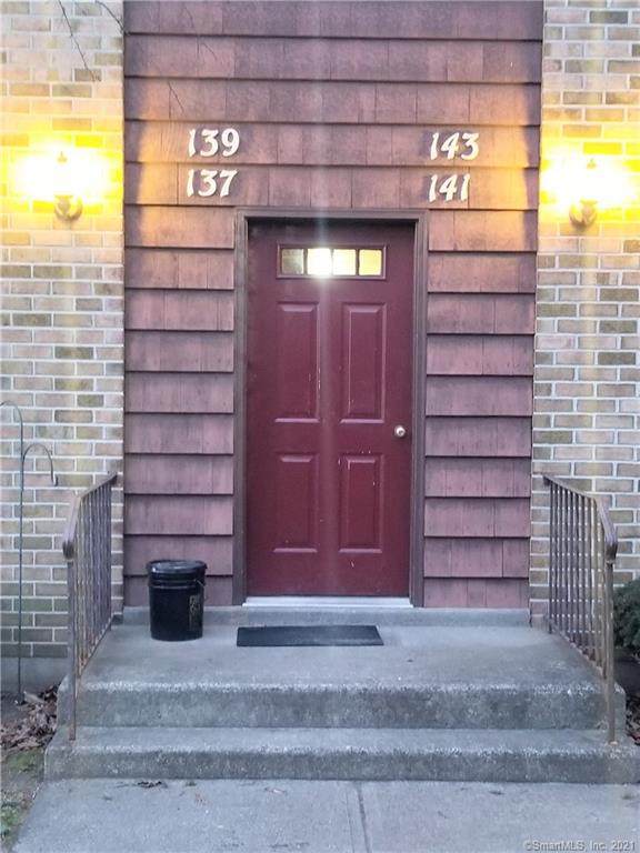 137 Kennedy Drive - Photo 1