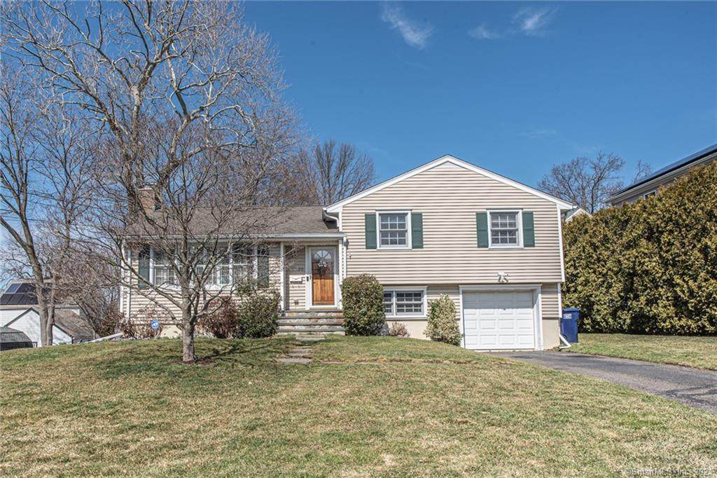 20 Homeland Street - Photo 1